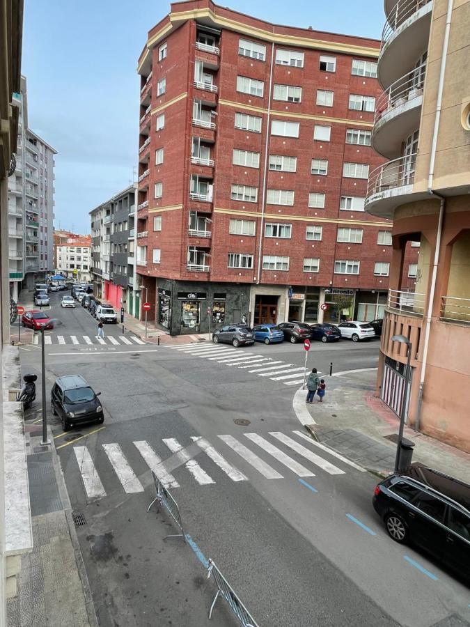 Piso céntrico a 10 min de la playa de Ostende Castro Urdiales Extérieur photo